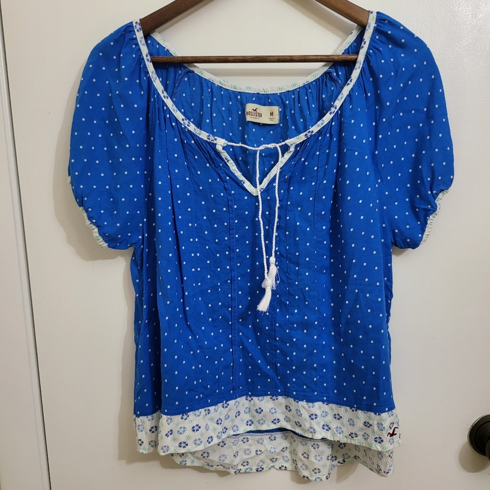 Hollister Lace-Up Puff Sleeve Blouse Tops